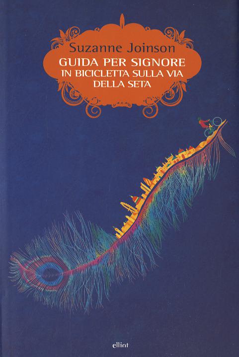 Guida per signore in bibicletta sulla via della seta